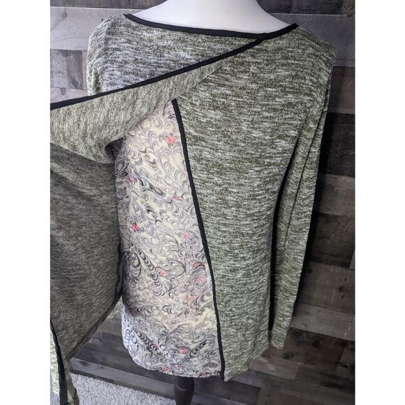 Poeme Layered Green light weight Sweater Blouse Size Large - Picture 6 of 7